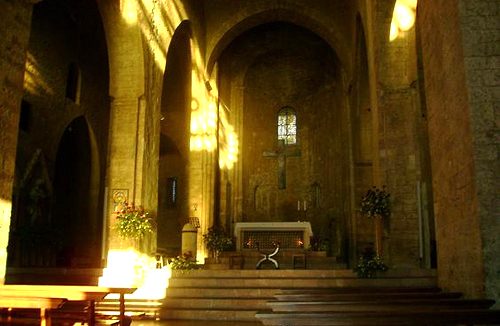 Assisi Abbazia di San Pietro