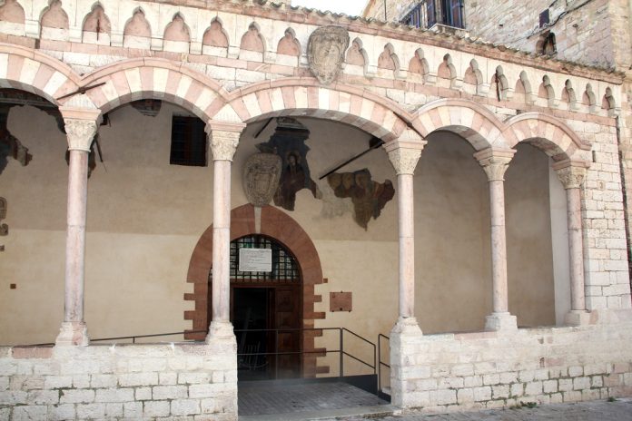 Assisi Oratorio Pellegrini