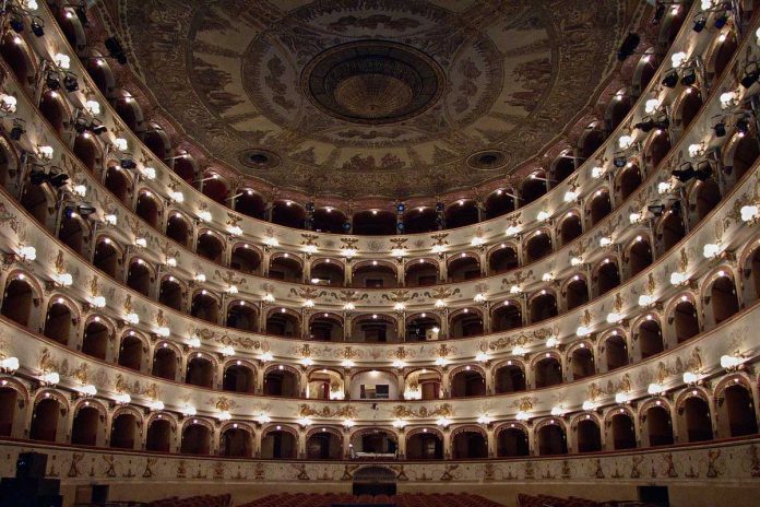 Ferrara Teatro Comunale