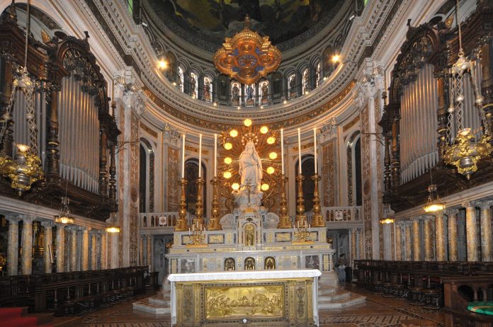 Genova Basilica Santissima Annunziata