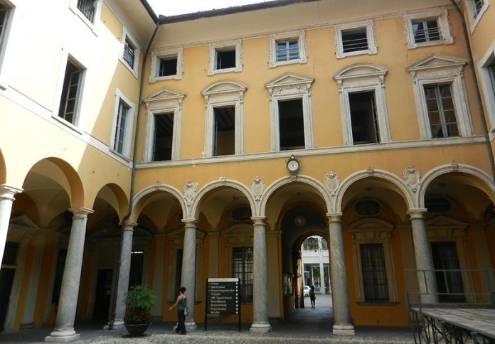 Como Palazzo Cernezzi