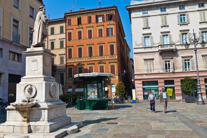 Parma Monumento Parmigianino
