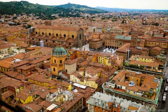 Bologna Veduta Centro Storico