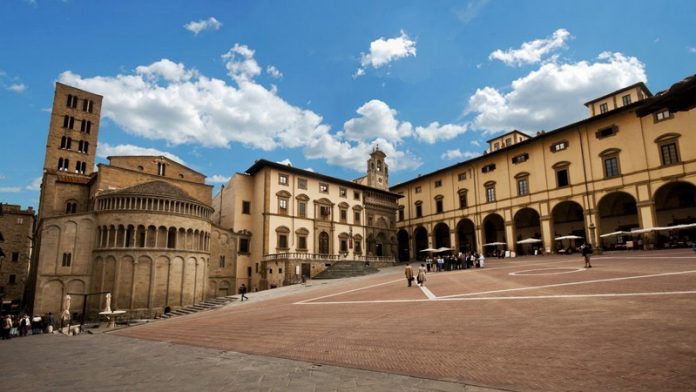 Arezzo Piazza Grande