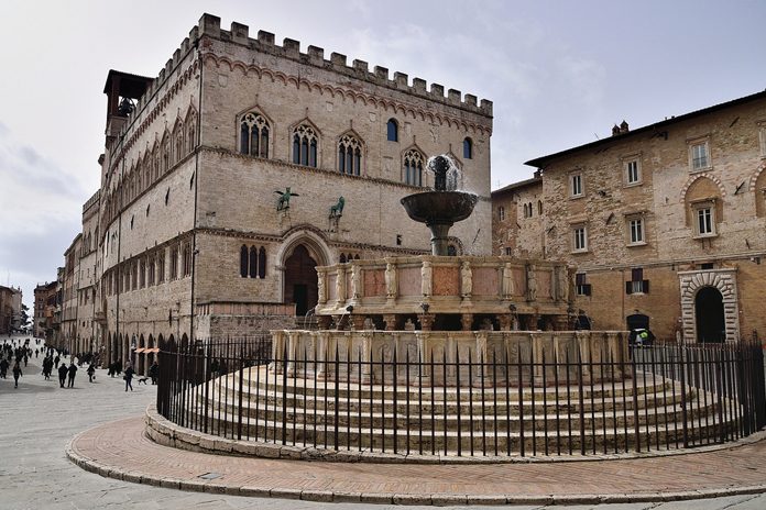 Perugia piazza della Fontana Maggiore