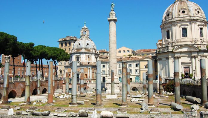 Roma Colonna Traiana