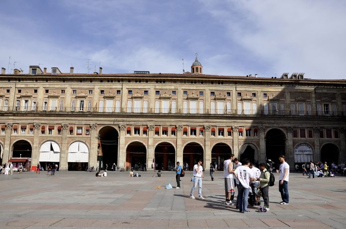 Bologna Palazzo dei Banchi