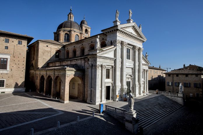 Urbino Duomo di Santa Maria Assunta