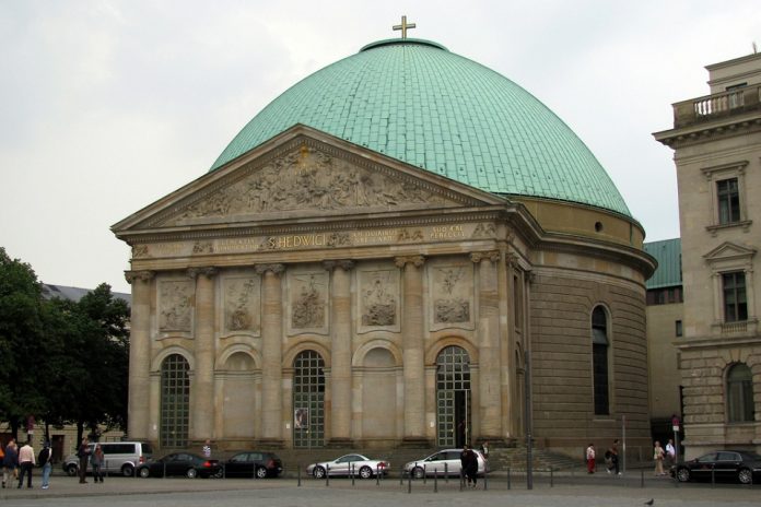 Berlin Cattedrale Sankt Edwig