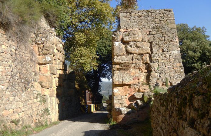 Volterra Porta Diana