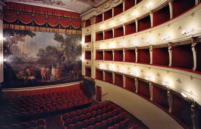 Volterra Teatro Persio Flacco