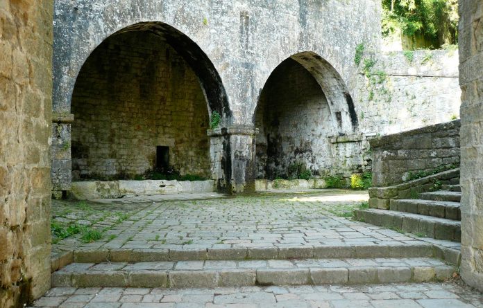 Volterra Fonti di Docciola