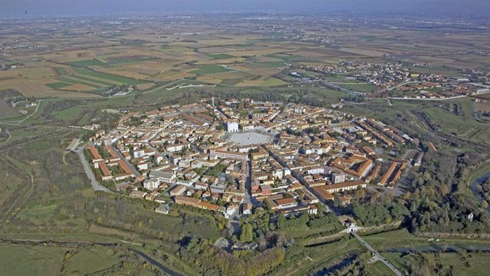 Palmanova