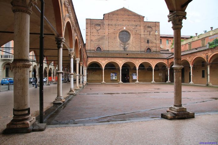 Bologna Santa Maria dei Servi