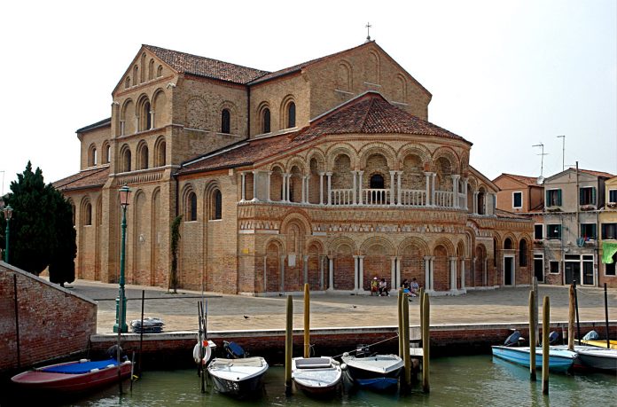 Venezia Murano Duomo