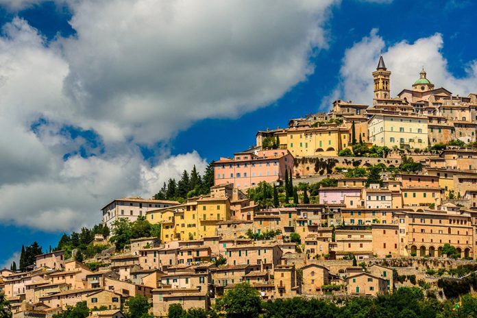 Umbria Assisi percorsi trekking spoleto umbria