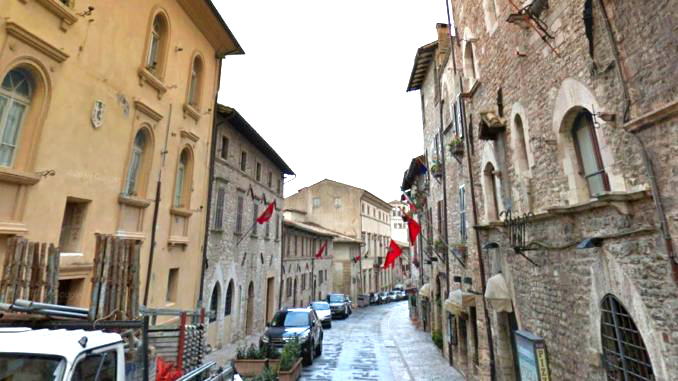 Assisi Via San Francesco