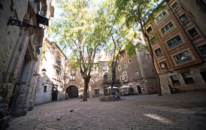 Barcellona Piazza Sant Felip Neri