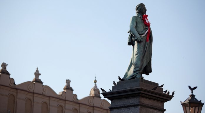 Cracovia Statua di Adam Mickiewicz