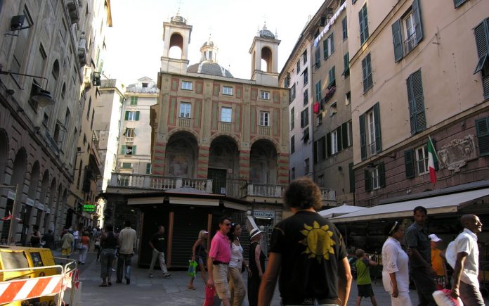 Genova Via Del Campo