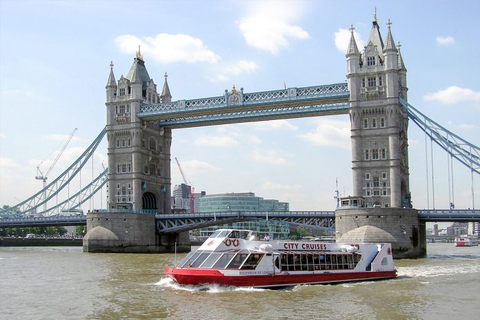 Londra Battello sul Tamigi