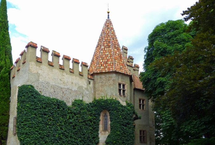 Merano Castello Principesco