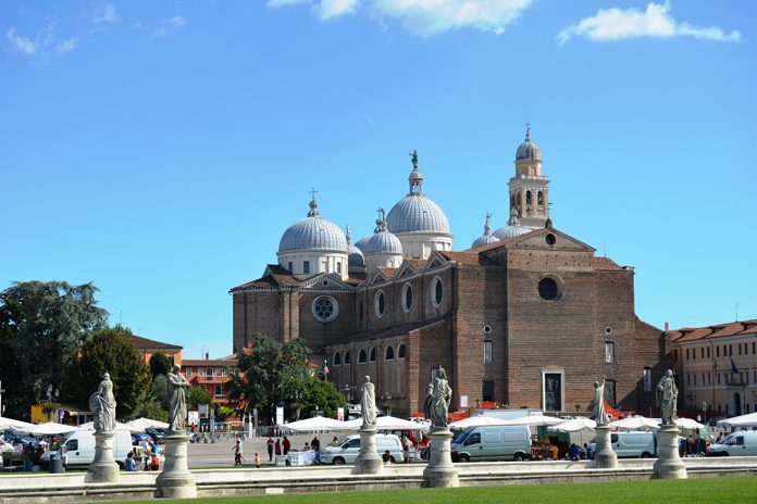 Padova Basilica Santa Giustina