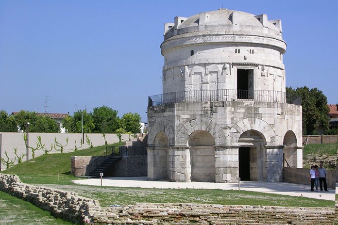 Ravenna Mausoleo di Teodorico