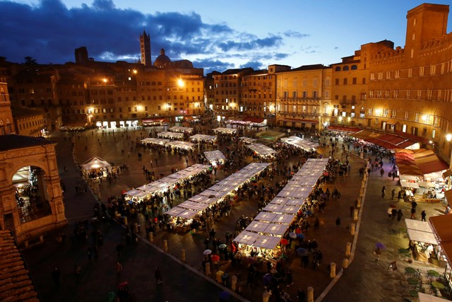 Siena Mercato nel Campo