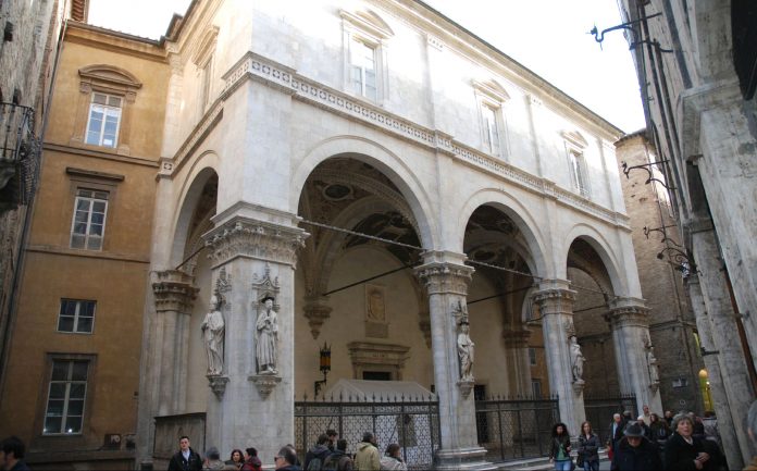 Siena Loggia della Mercanzia