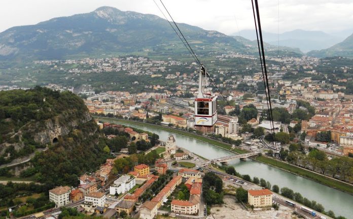 Trento Sardagna funivia